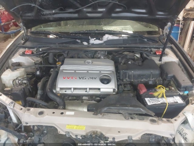 44648973 :رقم المزاد ، 4T1BF32K74U588108 vin ، 2004 Toyota Camry Xle V6 مزاد بيع