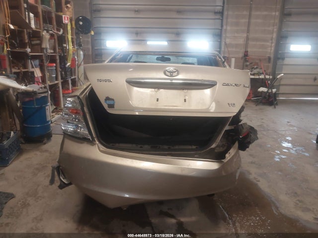 44648973 :رقم المزاد ، 4T1BF32K74U588108 vin ، 2004 Toyota Camry Xle V6 مزاد بيع