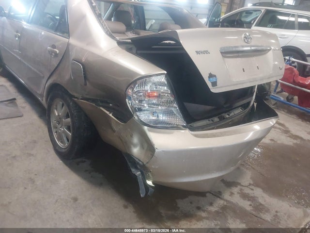 44648973 :رقم المزاد ، 4T1BF32K74U588108 vin ، 2004 Toyota Camry Xle V6 مزاد بيع