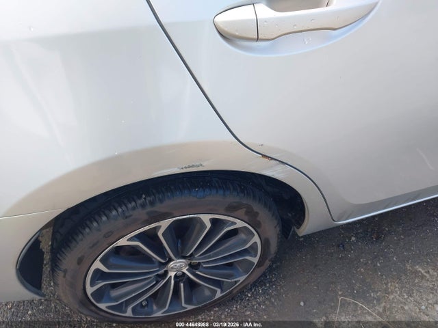 2014 Toyota Corolla S Plus მანქანა იყიდება აუქციონზე, vin: 2T1BURHE1EC012270, აუქციონის ნომერი: 44648988