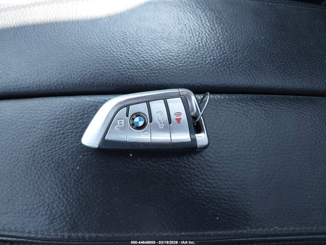 44649008 :رقم المزاد ، 5UXKR0C52G0P28935 vin ، 2016 Bmw X5 Xdrive35i مزاد بيع