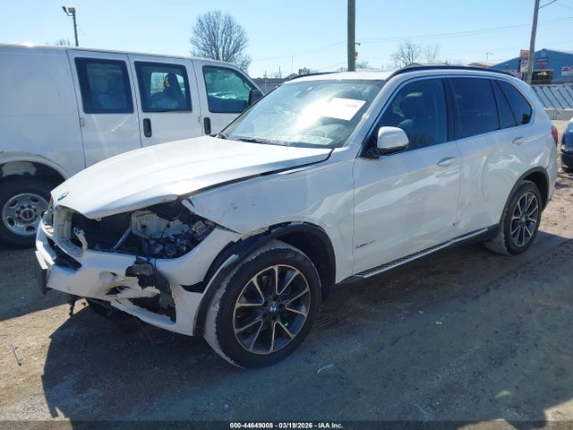 44649008 :رقم المزاد ، 5UXKR0C52G0P28935 vin ، 2016 Bmw X5 Xdrive35i مزاد بيع