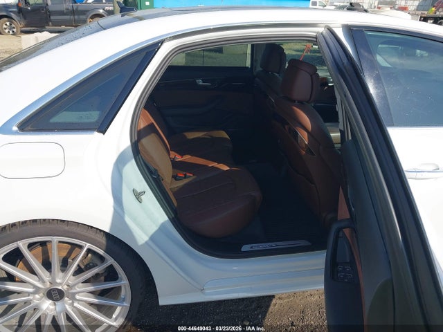 Продаж на аукціоні авто 2016 Audi A8 L 4.0t Sport, vin: WAU43AFDXGN019951, номер лоту: 44649043