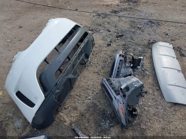44649058 :رقم المزاد ، SALRR2RV3JA061323 vin ، 2018 Land Rover Discovery Hse مزاد بيع