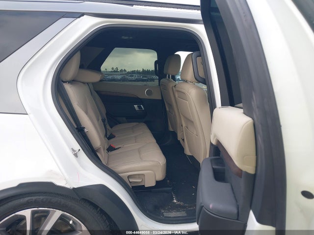 44649058 :رقم المزاد ، SALRR2RV3JA061323 vin ، 2018 Land Rover Discovery Hse مزاد بيع