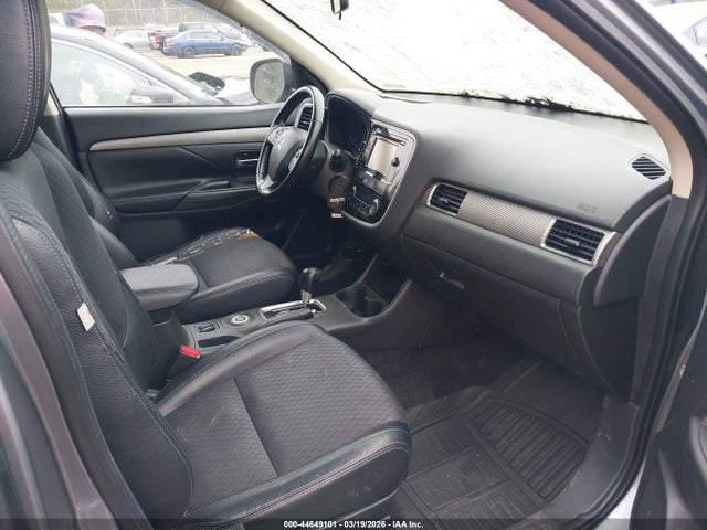2015 MITSUBISHI OUTLANDER JA4AZ3A38FZ000721 Photo 4