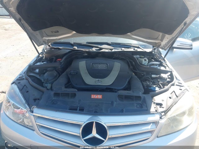 2010 Mercedes-benz C 300 Luxury/sport მანქანა იყიდება აუქციონზე, vin: WDDGF5EB6AR123082, აუქციონის ნომერი: 44649111