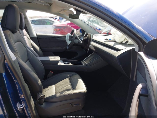 Продаж на аукціоні авто 2026 Tesla Model Y All-wheel Drive/long Range Launch Series/premium All-wheel Drive, vin: 7SAYGDEE5TA495084, номер лоту: 44649118
