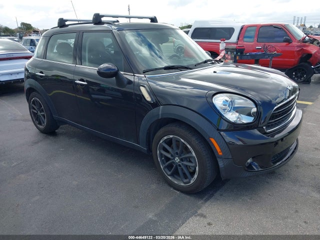 2016 MINI COUNTRYMAN WMWZB3C50GWR47263