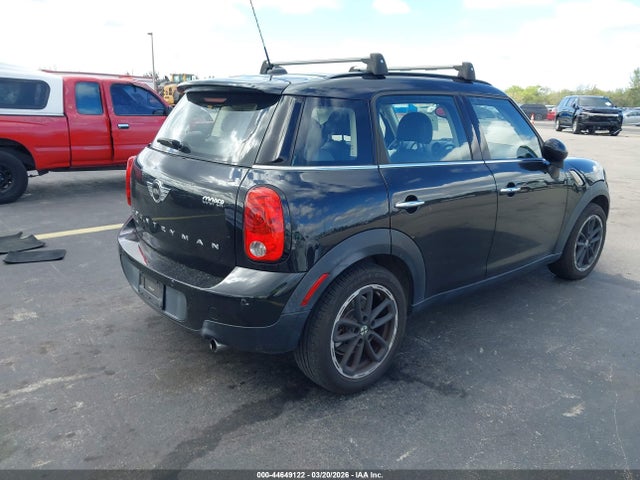 2016 MINI COUNTRYMAN WMWZB3C50GWR47263 Photo 3