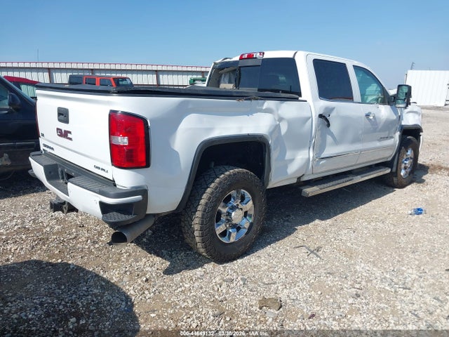 44649132 :رقم المزاد ، 1GT42YE8XGF163349 vin ، 2016 Gmc Sierra 3500hd Denali مزاد بيع