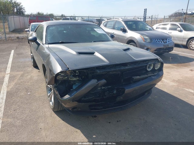 44649139 :رقم المزاد ، 2C3CDZAG8NH122372 vin ، 2022 Dodge Challenger Sxt مزاد بيع