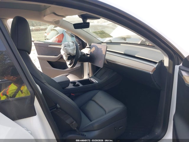 7SAYGDEE0PA096766 Tesla Model Y