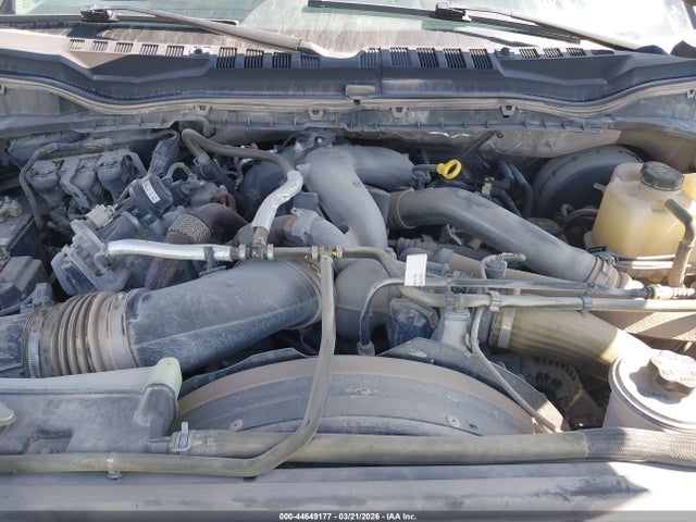 1FT8W2BT6NEF58904 Ford F-250 Xlt