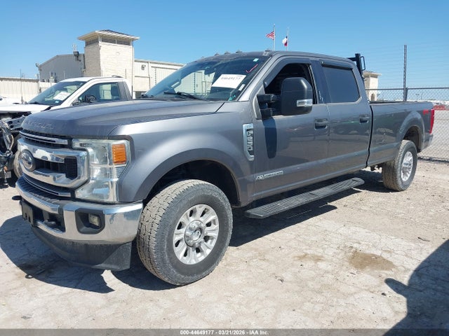 1FT8W2BT6NEF58904 Ford F-250 Xlt