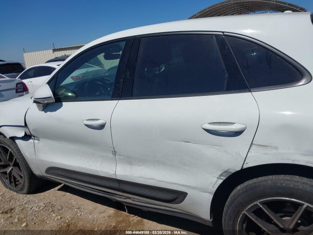 Porsche Macan T 2023 WP1AA2A58PLB21406 Image 15