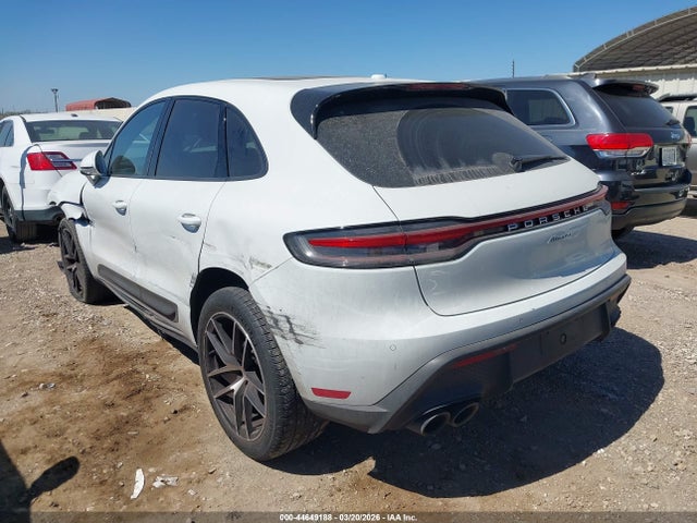 Porsche Macan T 2023 WP1AA2A58PLB21406 Image 3