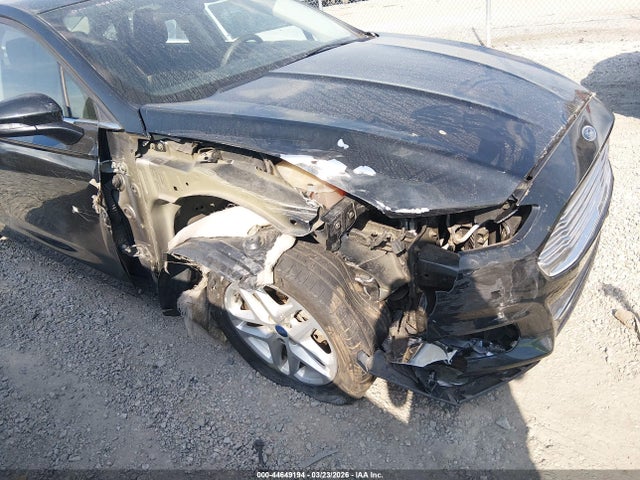 3FA6P0H7XFR208621 Ford FUSION SE