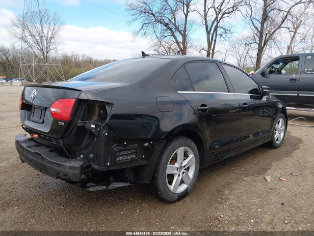 2011 Volkswagen Jetta 2.0l Tdi მანქანა იყიდება აუქციონზე, vin: 3VWLL7AJ1BM099168, აუქციონის ნომერი: 44649195