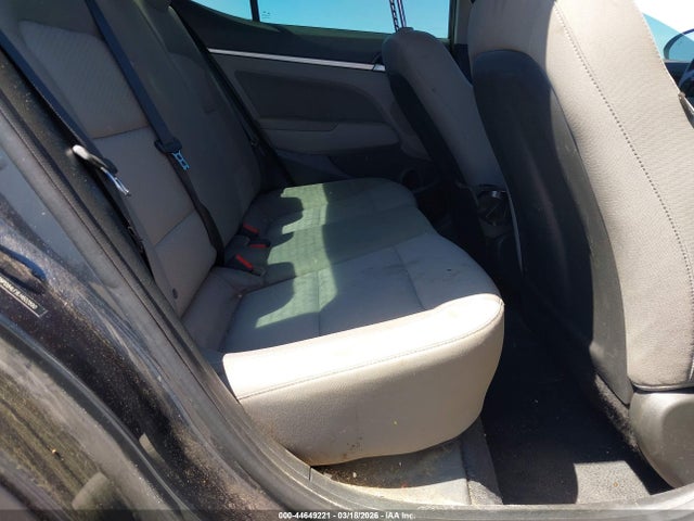44649221 :رقم المزاد ، 5NPD84LF9LH602890 vin ، 2020 Hyundai Elantra Value Edition مزاد بيع