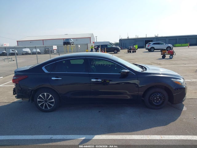 1N4AL3AP8JC230674 Nissan Altima 2.5 Sr