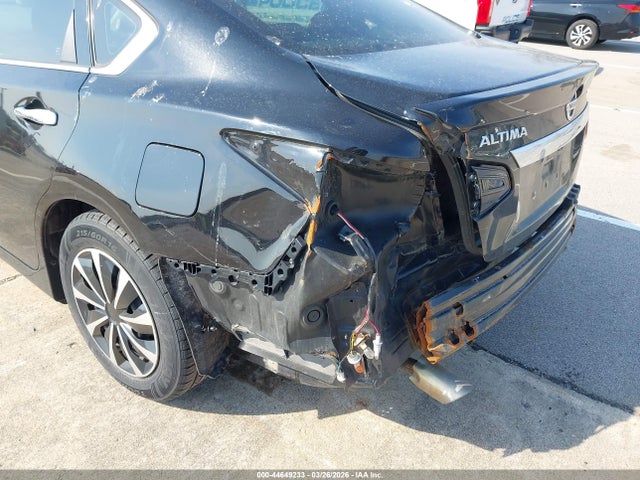 1N4AL3AP8JC230674 Nissan Altima 2.5 Sr