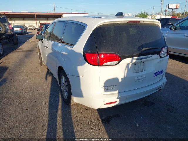 44649273 :رقم المزاد ، 2C4RC1AG7JR237270 vin ، 2018 Chrysler Pacifica L مزاد بيع