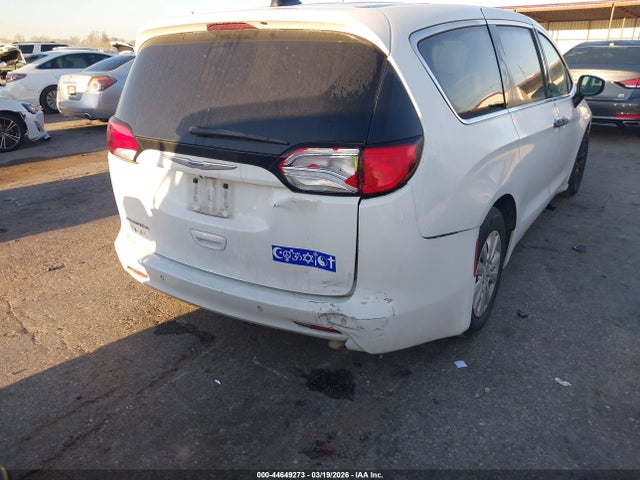 44649273 :رقم المزاد ، 2C4RC1AG7JR237270 vin ، 2018 Chrysler Pacifica L مزاد بيع