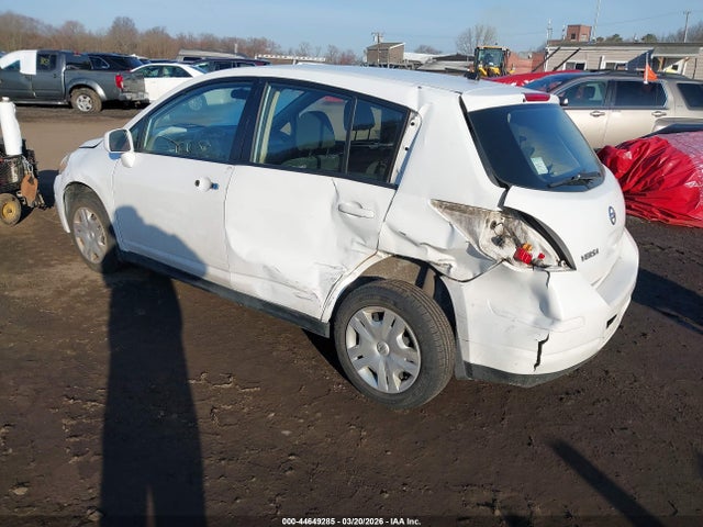 2011 NISSAN VERSA 3N1BC1CP0BL458306 Photo 2
