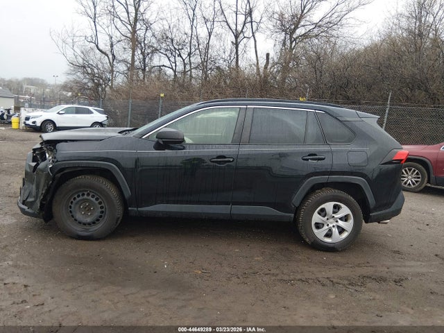Toyota RAV4 LE 2019 JTMF1RFV9KD033234 Image 15