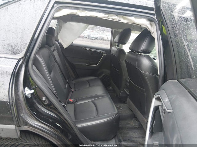 Toyota RAV4 LE 2019 JTMF1RFV9KD033234 Image 8