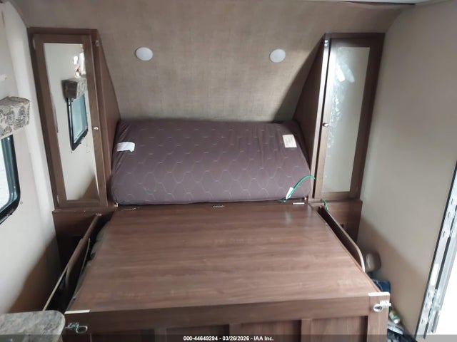 Продажа на аукционе авто 2018 Coleman Hse 1705rb, vin: 4YDT1701XJM931298, номер лота: 44649294