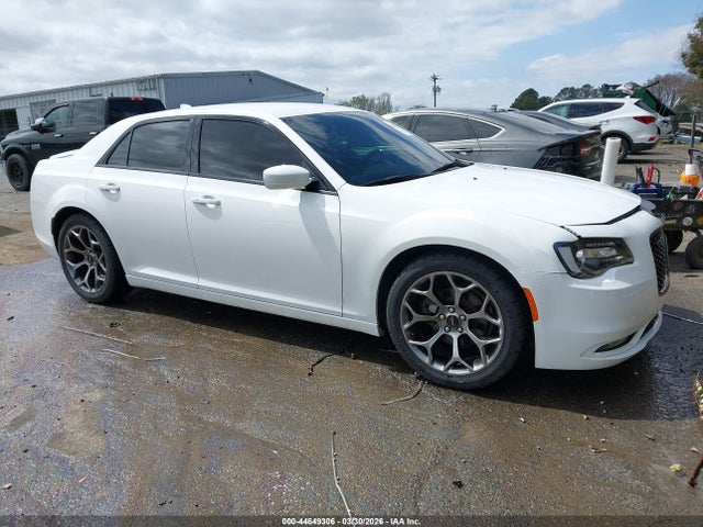 44649306 :رقم المزاد ، 2C3CCABG9GH223846 vin ، 2016 Chrysler 300 300s مزاد بيع