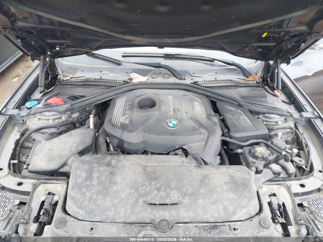 44649310 :رقم المزاد ، WBA8Z9C58JB220493 vin ، 2018 Bmw 330i Gran Turismo Xdrive مزاد بيع