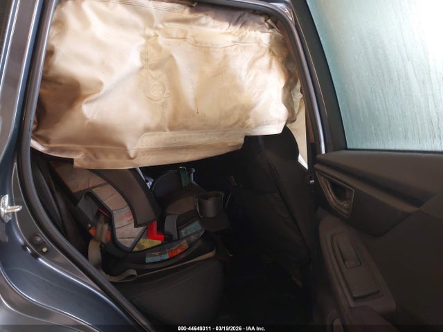 44649311 :رقم المزاد ، JF2SKADC1PH486621 vin ، 2023 Subaru Forester Premium مزاد بيع