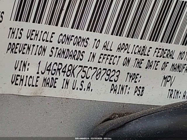 2005 JEEP GRAND CHEROKEE 1J4GR48K75C707923 Photo 8
