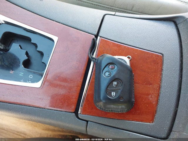 44649330 :رقم المزاد ، JTHBK1EG9B2439069 vin ، 2011 Lexus Es 350 مزاد بيع