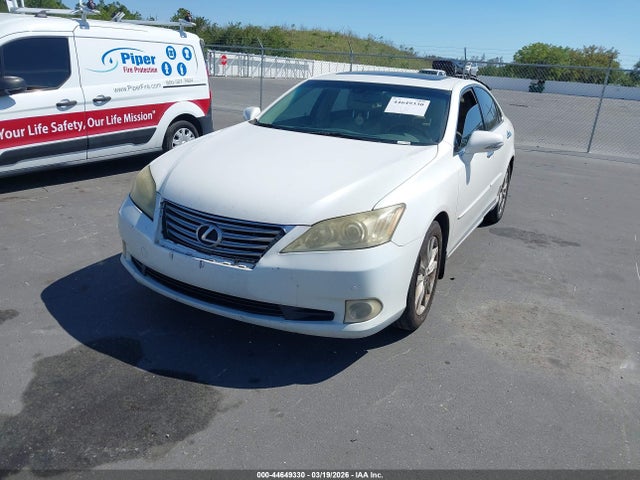 44649330 :رقم المزاد ، JTHBK1EG9B2439069 vin ، 2011 Lexus Es 350 مزاد بيع