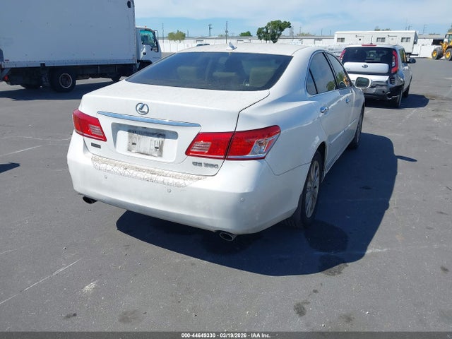 44649330 :رقم المزاد ، JTHBK1EG9B2439069 vin ، 2011 Lexus Es 350 مزاد بيع