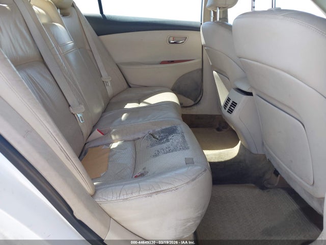 44649330 :رقم المزاد ، JTHBK1EG9B2439069 vin ، 2011 Lexus Es 350 مزاد بيع