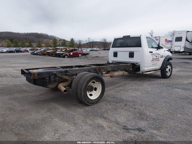 44649341 :رقم المزاد ، 3C7WRMCL0JG352248 vin ، 2018 Ram 5500 Chassis Tradesman/slt مزاد بيع