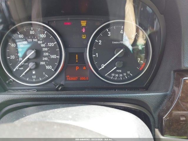 44649362 :رقم المزاد ، WBAPH7G58ANM53950 vin ، 2010 Bmw 328i مزاد بيع