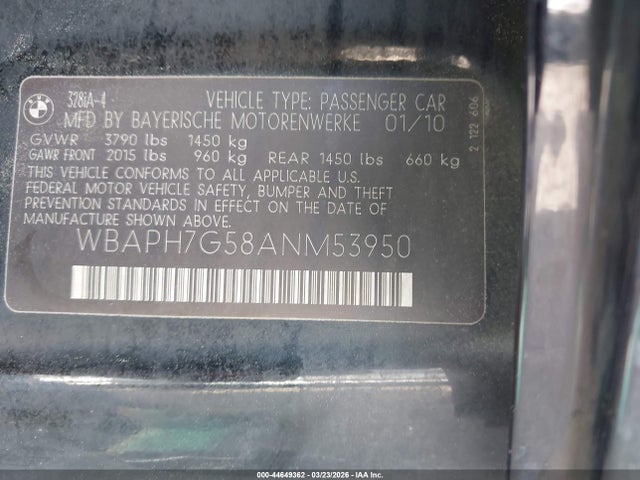 44649362 :رقم المزاد ، WBAPH7G58ANM53950 vin ، 2010 Bmw 328i مزاد بيع