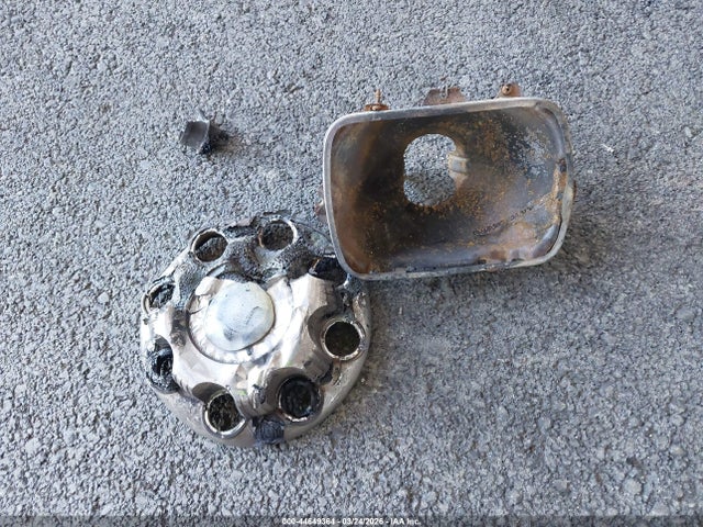 1GAZGPFG8L1180853 Chevrolet Express Passenger Rwd 3500 Extended Wheelbase Lt
