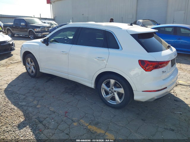 2019 Audi Q3 2.0t Premium მანქანა იყიდება აუქციონზე, vin: WA1AECF36K1072675, აუქციონის ნომერი: 44649368