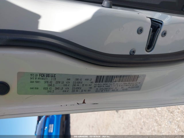 2019 JEEP COMPASS 3C4NJCABXKT685845 Photo 8