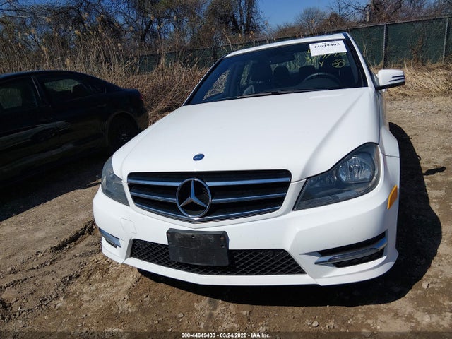 Aukcja sprzedaży 2014 Mercedes-benz C 250 Sport, vin: WDDGF4HBXEG250831, numer aukcji: 44649403