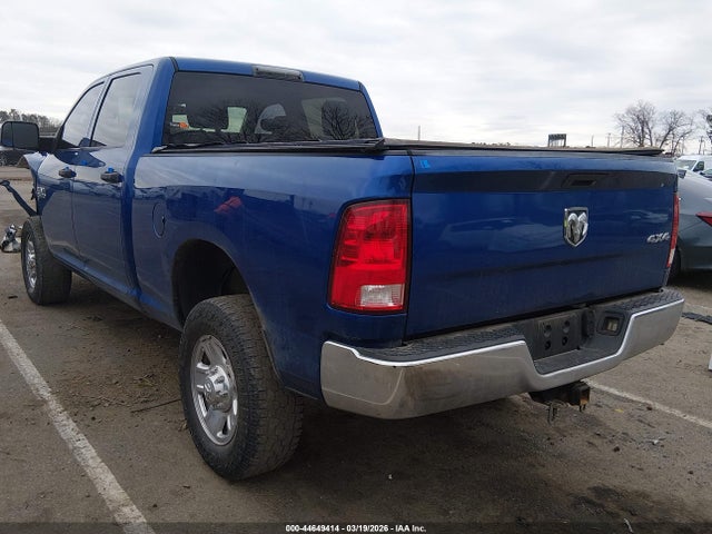 44649414 :رقم المزاد ، 3C6UR5CL4FG611025 vin ، 2015 Ram 2500 Tradesman مزاد بيع