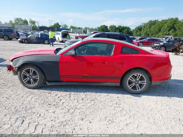 Продаж на аукціоні авто 2011 Ford Mustang V6 Premium, vin: 1ZVBP8AM7B5168192, номер лоту: 44649423