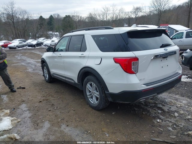 2022 FORD EXPLORER 1FMSK8DH7NGB11446 Photo 2